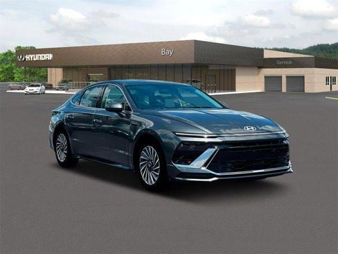 New 2025 Hyundai Sonata SEL image 11