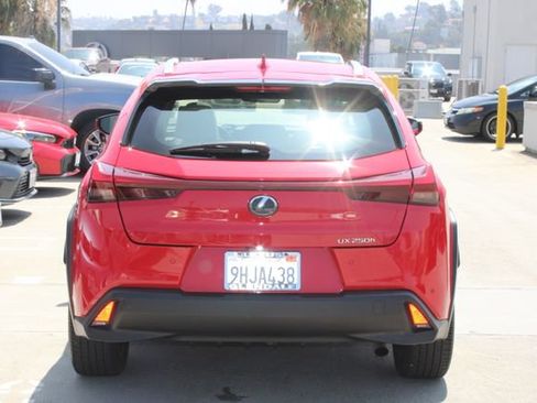 Certified 2024 Lexus UX 250h FWD image 20
