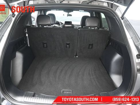 Used 2025 Ford Escape ST-Line AWD/4WD image 28