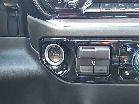 New 2026 GMC Sierra 1500 SLT w/ SLT Premium Plus Package image 43