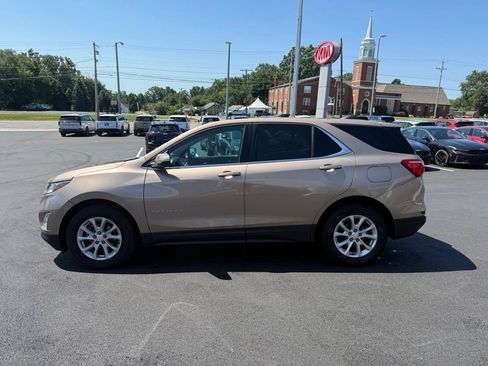 Used 2018 Chevrolet Equinox LT FWD image 5