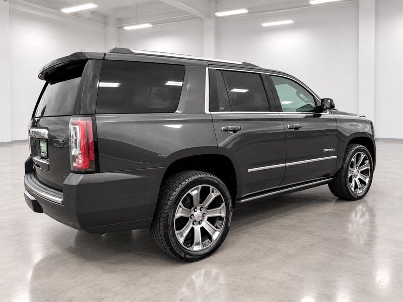 Used 2017 GMC Yukon Denali w/ Open Road Package AWD/4WD image 7