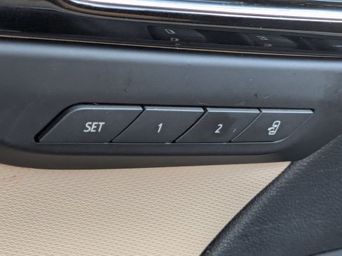 Used 2024 Buick Envision Preferred AWD/4WD image 23