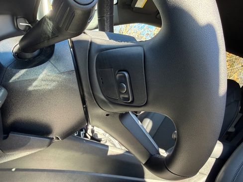 New 2026 Jeep Compass Latitude image 13