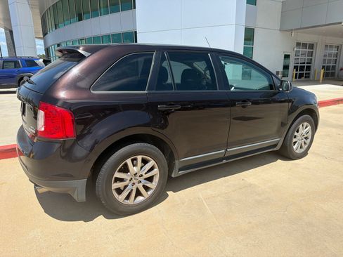 Used 2013 Ford Edge SEL FWD image 4