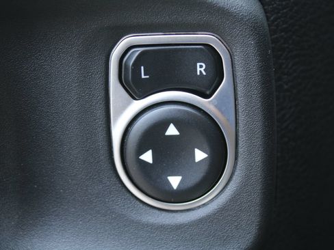 Used 2024 Jeep Wrangler Unlimited Sport AWD/4WD image 20