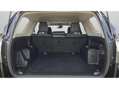 Certified 2022 Toyota 4Runner SR5 Premium w/ Moonroof Package RWD image 9