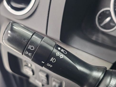 Used 2014 Toyota Tundra SR5 w/ SR5 Upgrade Package image 14