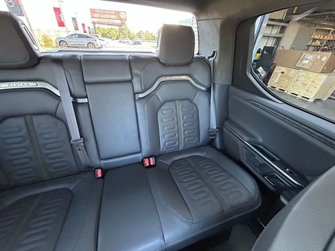 Used 2022 Rivian R1T Adventure image 14