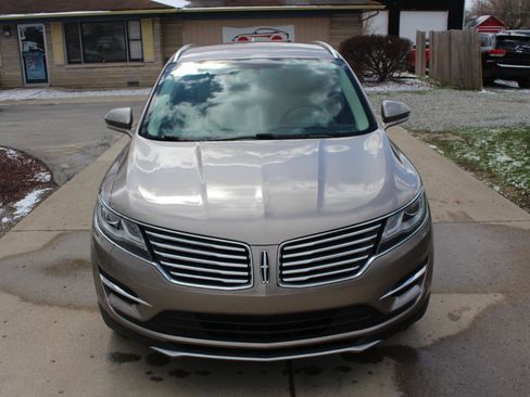 Used 2018 Lincoln MKC Premiere image 4