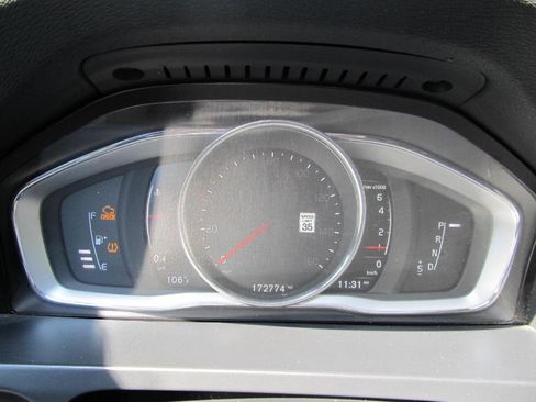 Used 2018 Volvo V60 T5 Dynamic w/ Vision Package image 45