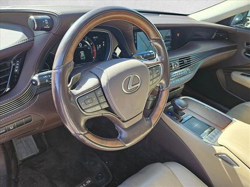 Used 2018 Lexus LS 500 AWD w/ Interior Upgrade Package image 11