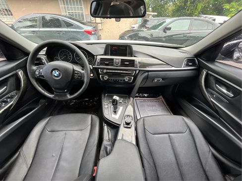 Used 2018 BMW 320i Sedan RWD image 27