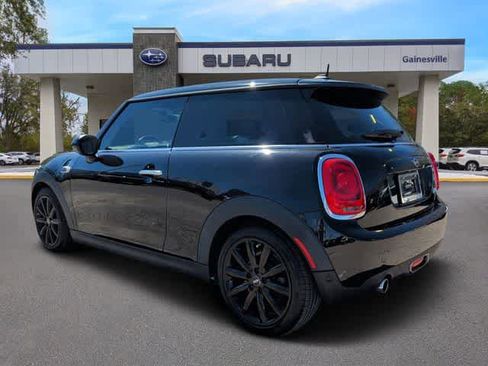 Used 2020 MINI Cooper 2-Door Hardtop image 4