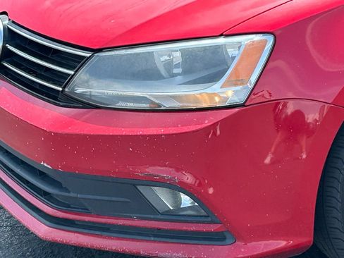 Used 2015 Volkswagen Jetta Sport FWD image 12