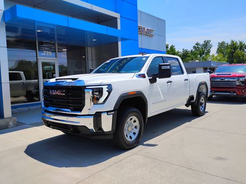 New 2026 GMC Sierra 2500 Pro w/ Max Trailering Package AWD/4WD image 13