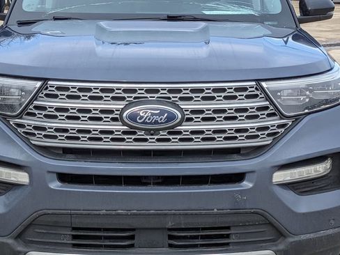 Certified 2021 Ford Explorer Limited image 9