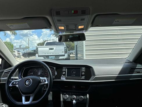 Used 2021 Volkswagen Jetta S FWD image 14