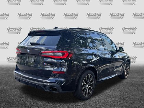 Used 2022 BMW X5 M50i AWD/4WD image 11