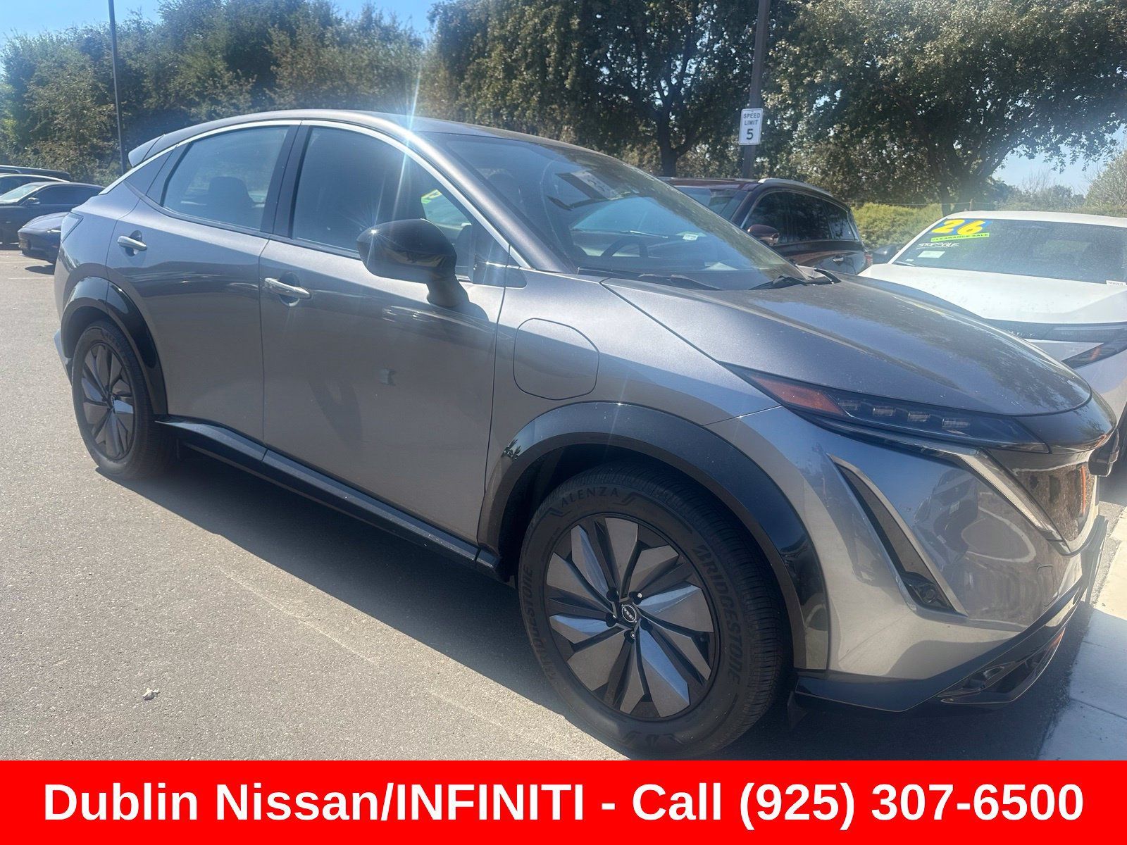 Used 2024 Nissan Ariya FWD image 1