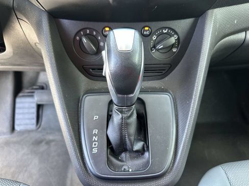 Used 2015 Ford Transit Connect XL FWD image 14