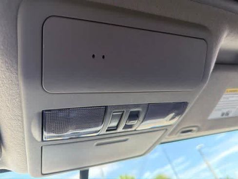 Used 2016 Nissan Frontier SV w/ Moonroof Package RWD image 34