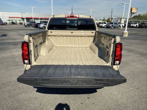 Used 2023 Chevrolet Colorado W/T image 22