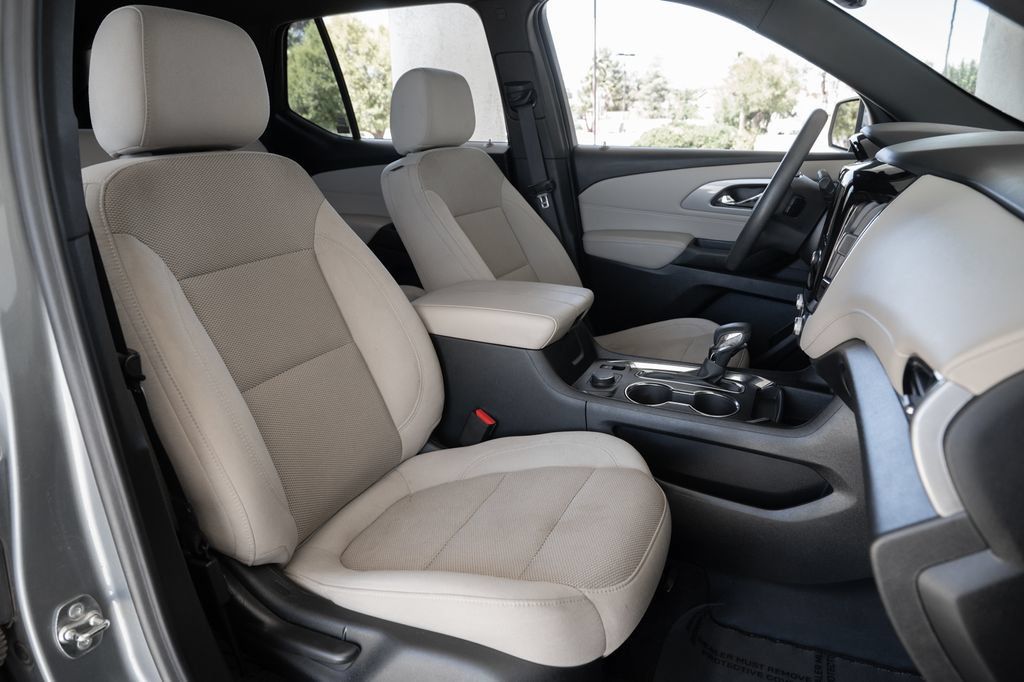 Used 2023 Chevrolet Traverse LS w/ Safety Package FWD image 36