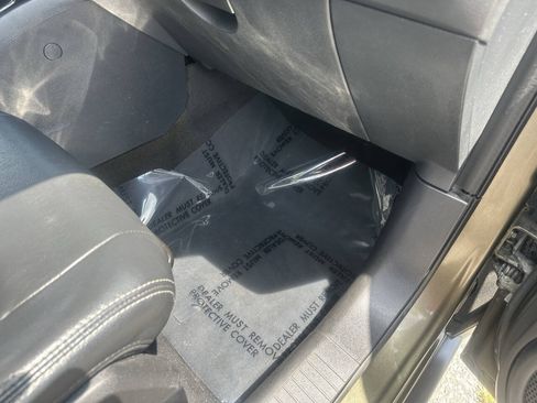 Used 2015 Jeep Patriot High Altitude FWD image 12