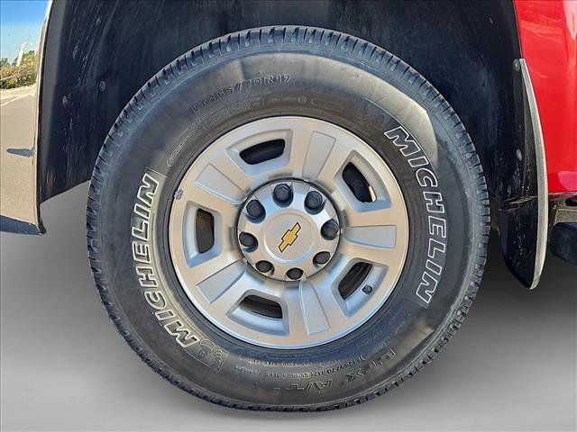 Used 2010 Chevrolet Silverado 2500 LT w/ Interior Plus Package AWD/4WD image 21