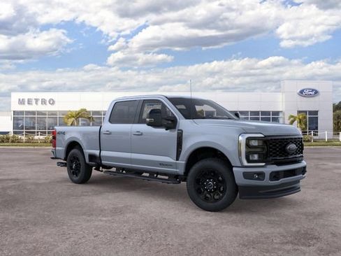 New 2026 Ford F250 Lariat w/ Black Appearance Package AWD/4WD image 17