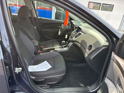 Used 2015 Chevrolet Cruze LT FWD image 22