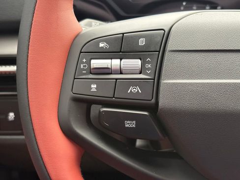 New 2026 Kia Sportage SX image 28