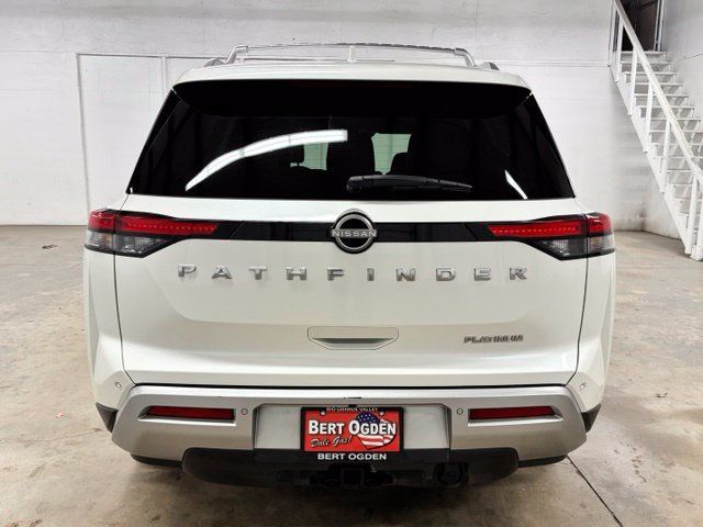 Used 2023 Nissan Pathfinder Platinum FWD image 6