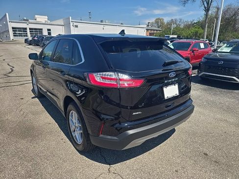 Used 2024 Ford Edge SEL AWD/4WD image 5