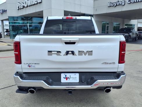 Used 2025 RAM 1500 Limited w/ Off Road Group AWD/4WD image 6