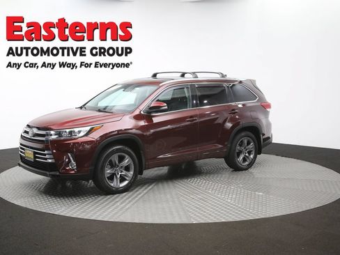 Used 2019 Toyota Highlander Limited Platinum AWD/4WD image 62
