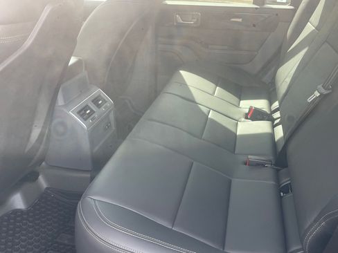 Used 2024 INEOS Grenadier Station Wagon AWD/4WD image 21