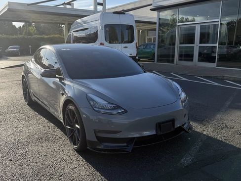 Used 2020 Tesla Model 3 Performance AWD/4WD image 1
