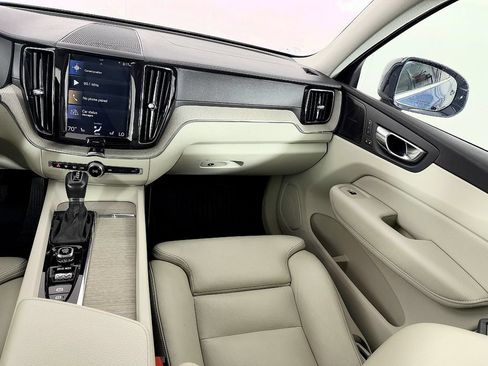 Used 2019 Volvo XC60 T5 Inscription w/ Protection Package Premier AWD/4WD image 58
