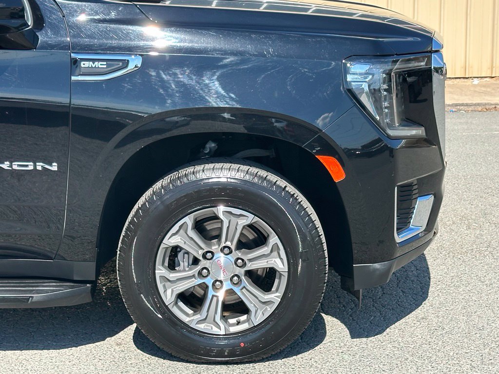 Used 2023 GMC Yukon SLE AWD/4WD image 44