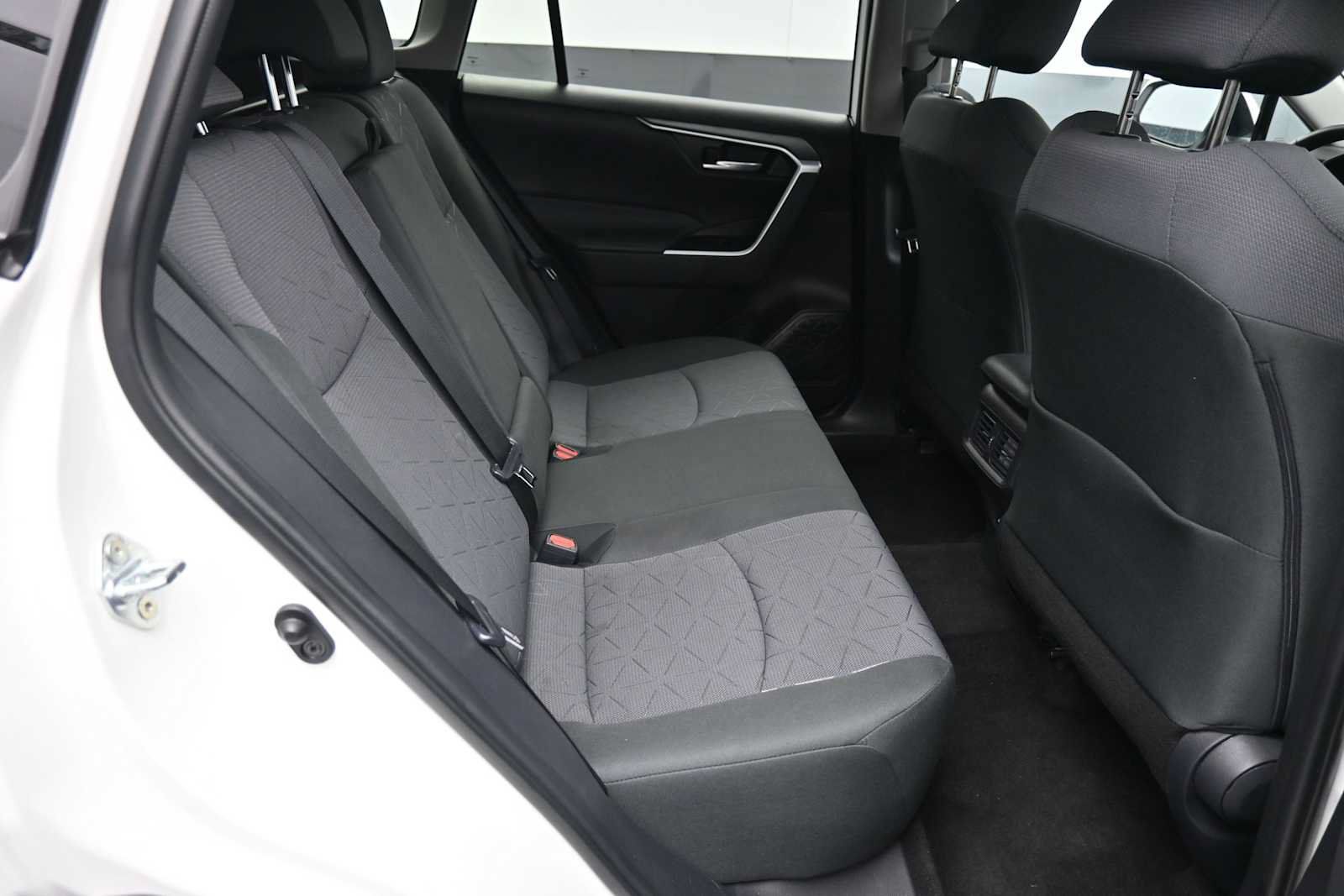 Certified 2025 Toyota RAV4 XLE w/ Convenience Package AWD/4WD image 24