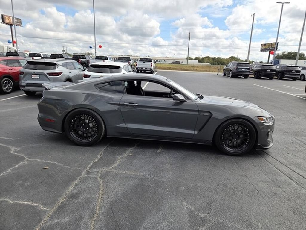 Used 2018 Ford Mustang Shelby GT350 w/ Electronics Package RWD image 7