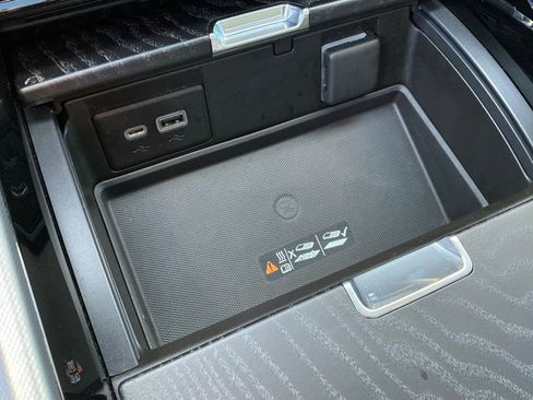 Used 2021 GMC Yukon Denali w/ Denali Premium Package image 46