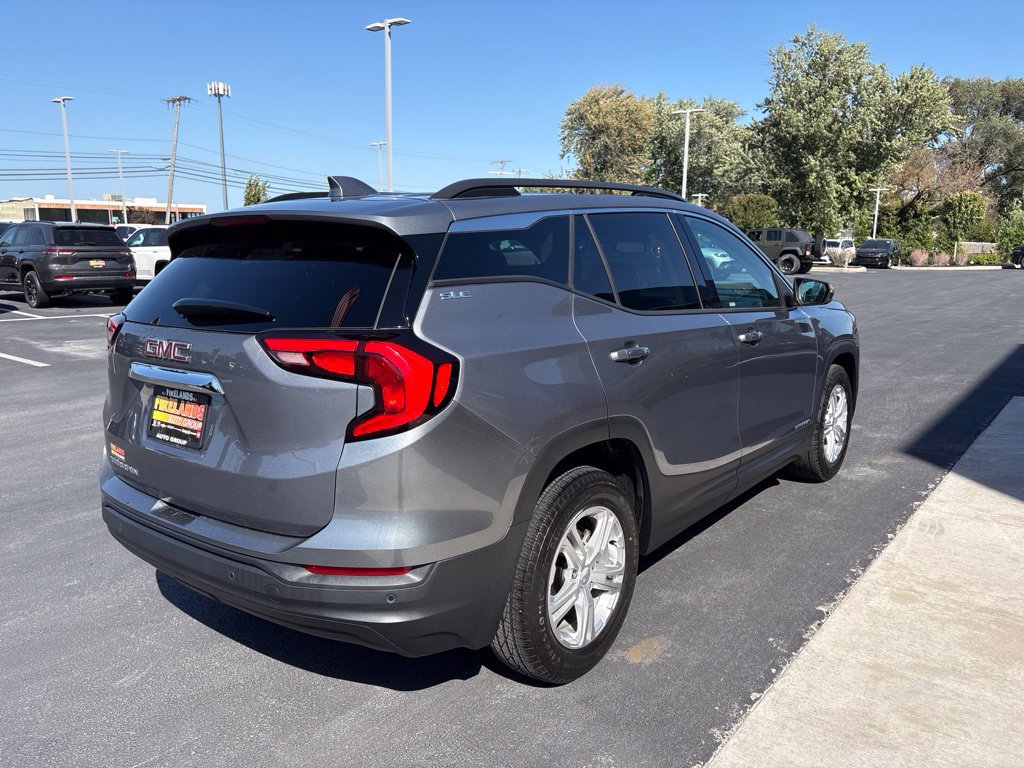 Used 2019 GMC Terrain SLE w/ Driver Convenience Package FWD image 5