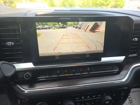 Used 2023 Chevrolet Silverado 1500 LT image 20