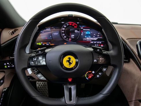 Certified 2025 Ferrari Roma Spider RWD image 12