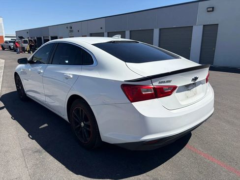 Used 2018 Chevrolet Malibu LT FWD image 6
