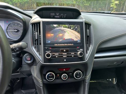 Used 2021 Subaru Crosstrek 2.5i Sport w/ Moonroof Package AWD/4WD image 20