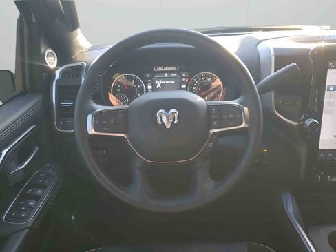 Used 2024 RAM 2500 Laramie w/ Night Edition image 25